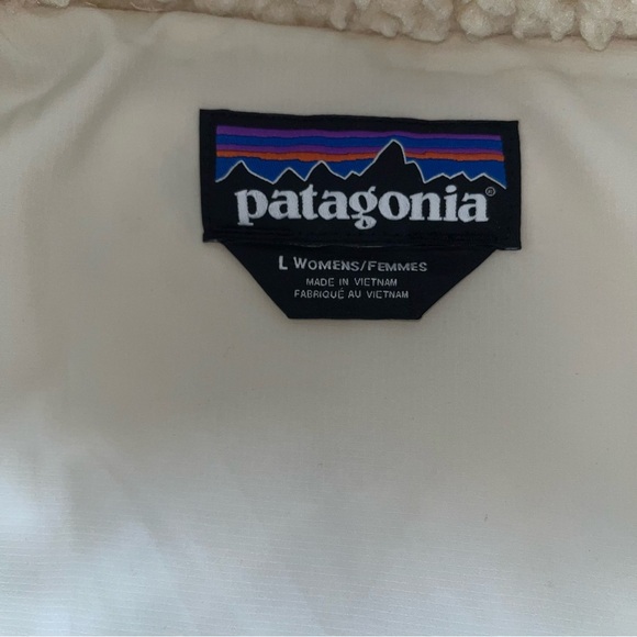 Patagonia Recycled High-Pile Fleece Down Jacket Size L - Picture 7 of 8